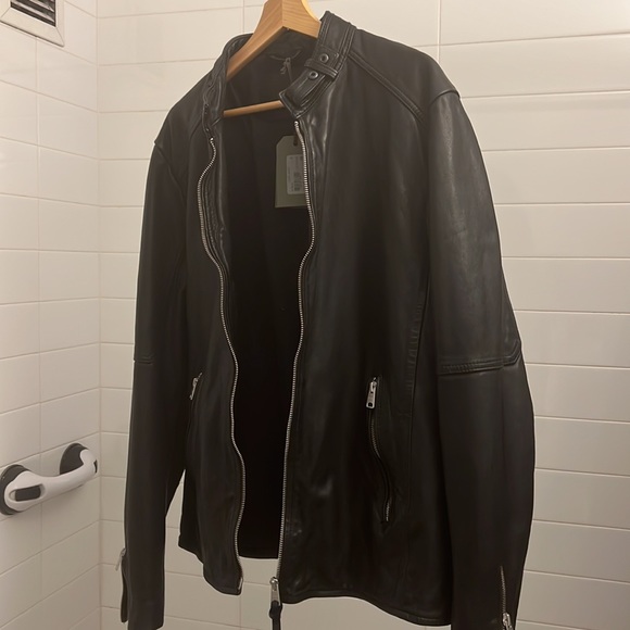 AllSaints Cora slim fit zip through leather jacket in black - Picture 3 of 3